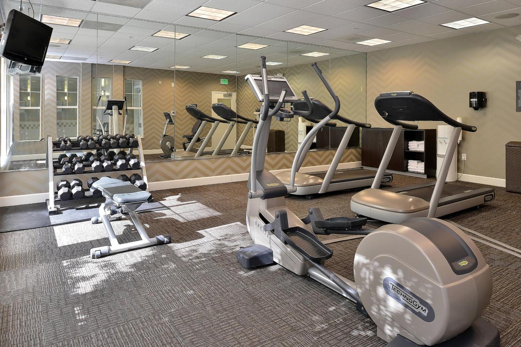 By Marriott Denver Airport At Gateway Park Aurora